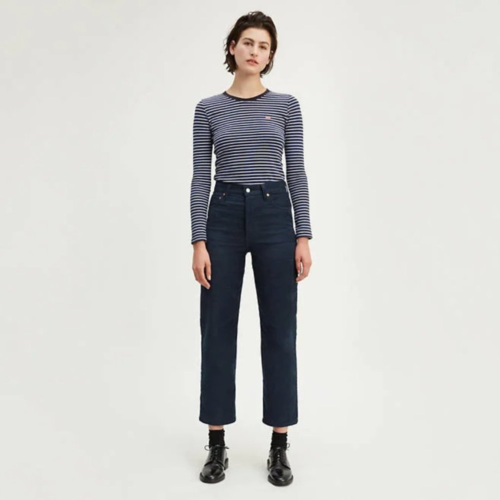 Levi’s ribcage straight corduroy pants